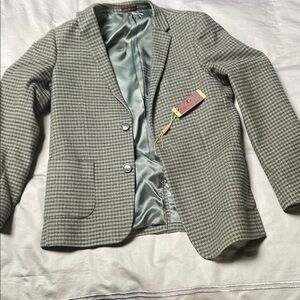 Boy’s Gray Wool-Blend Blazer with Houndstooth Pattern- New With Tag!